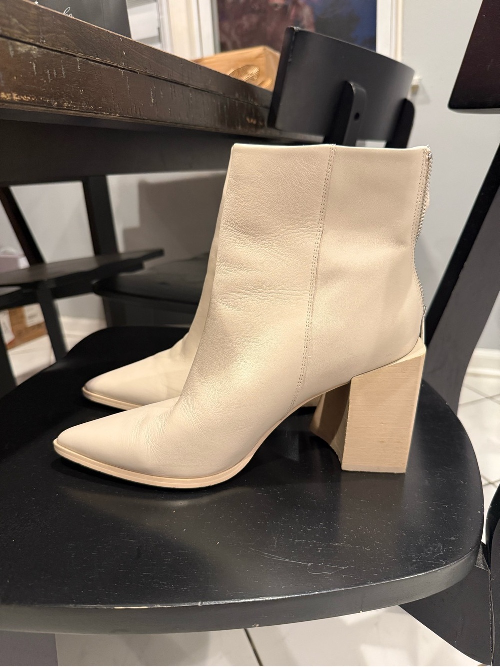 Steve Madden Women's Cream/ White ish Pointed Toe Block Heel Ankle Boots - Picture 4 of 7